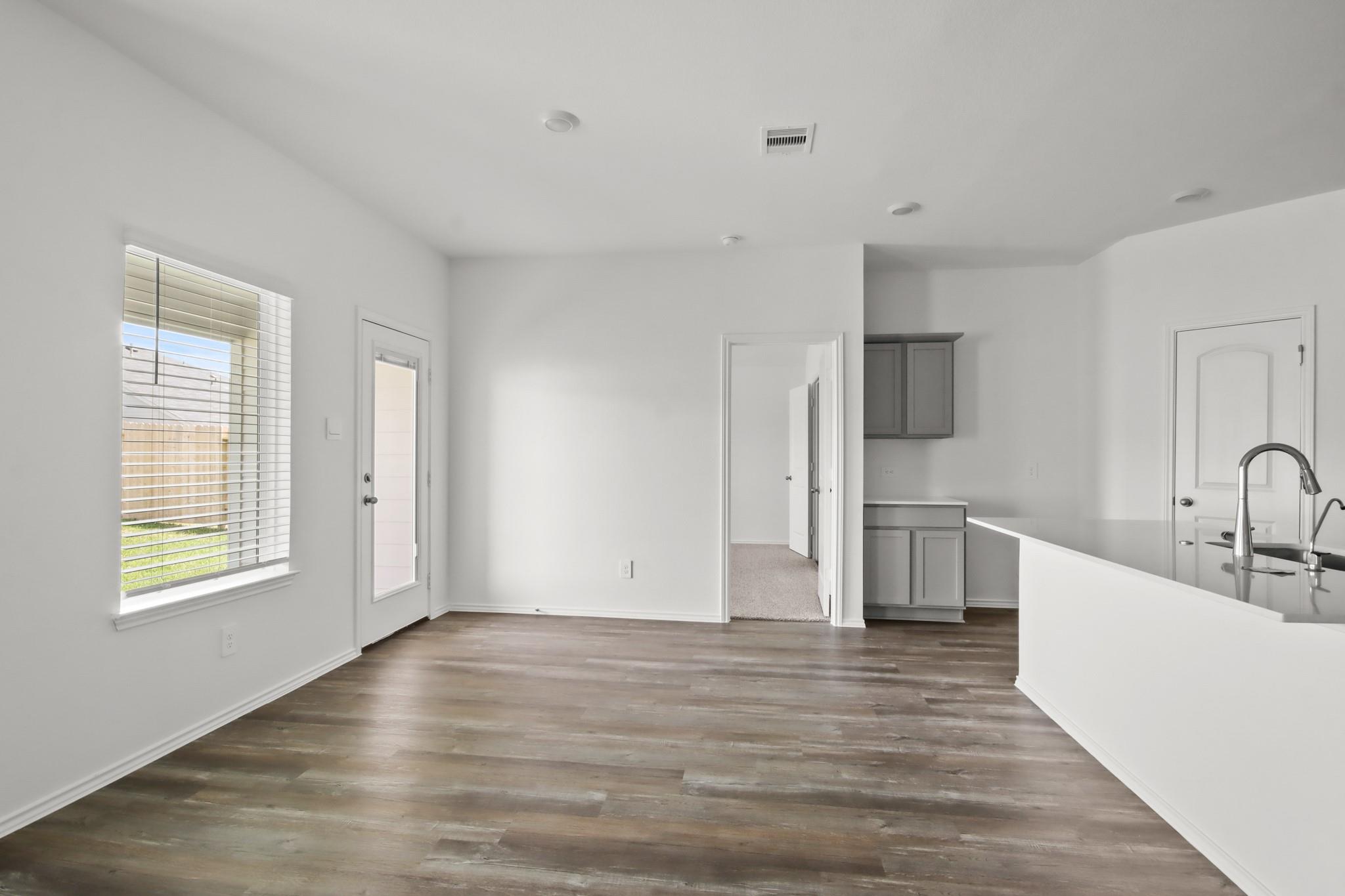 27712 Woodglen Mews Way