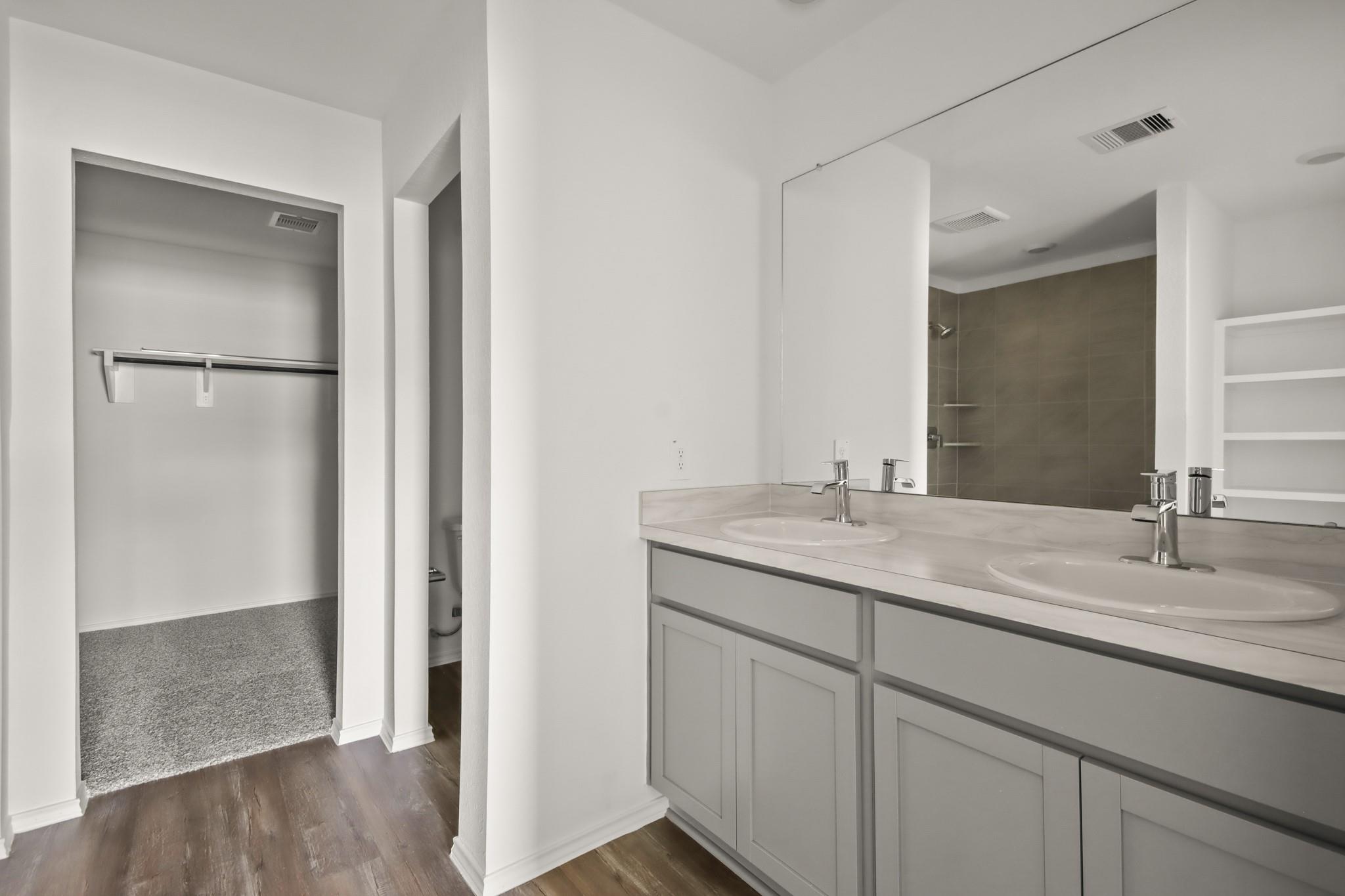 27712 Woodglen Mews Way
