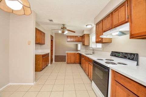 Tiny photo for 19318 Quiet Brook Drive, Houston, TX 77084 (MLS # 20897179)