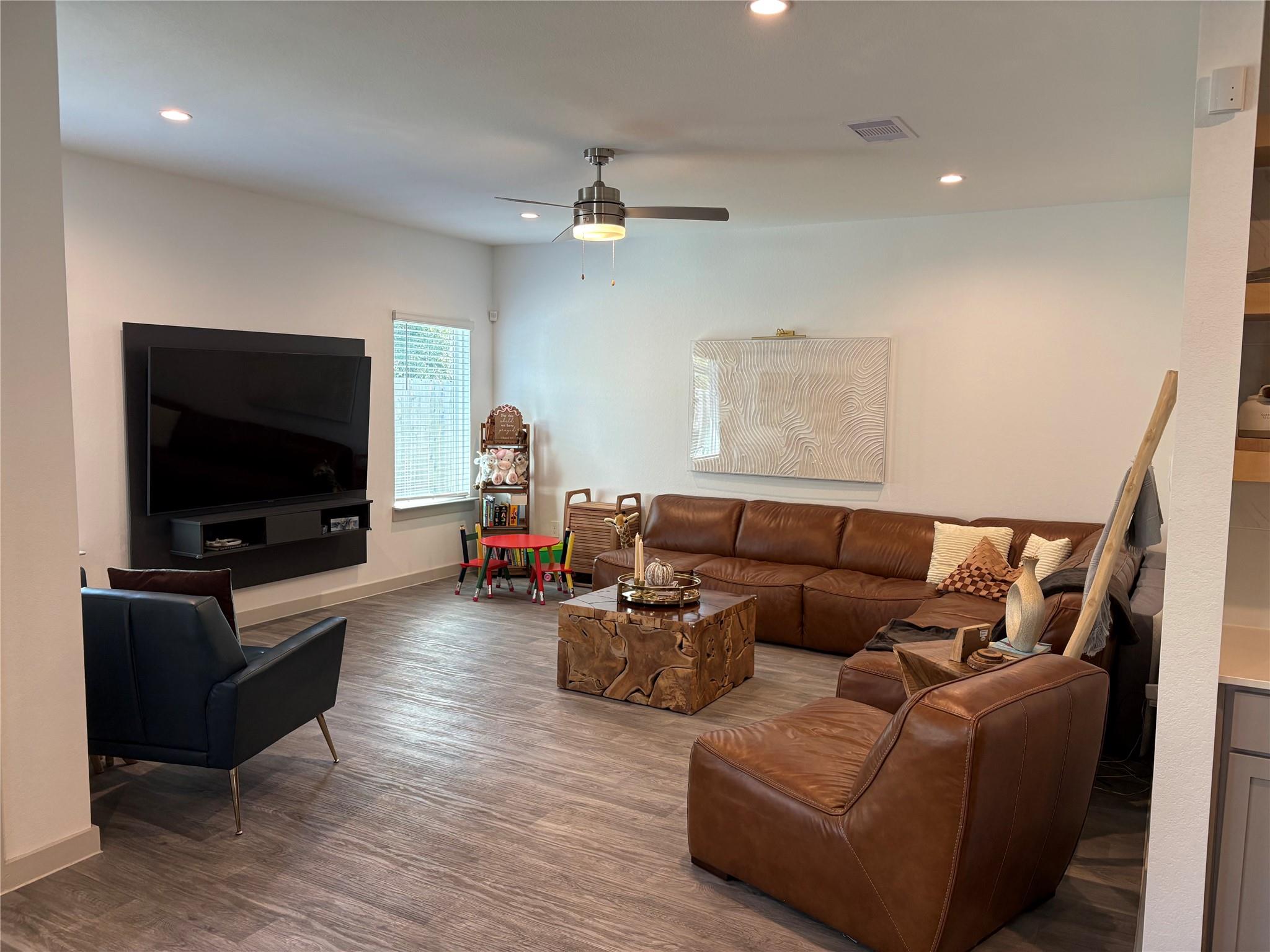 12823 Tokenhouse Lane