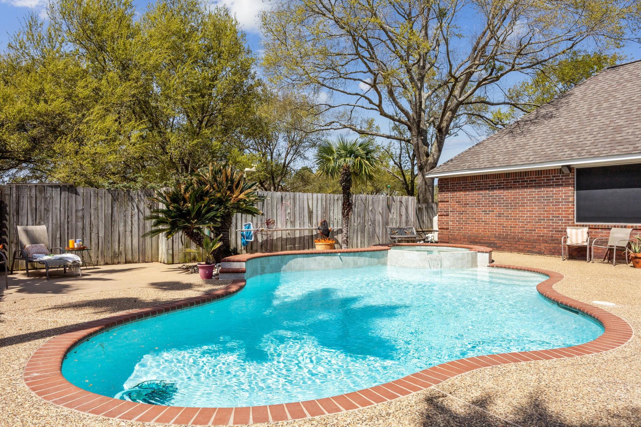 17207 Penick Road