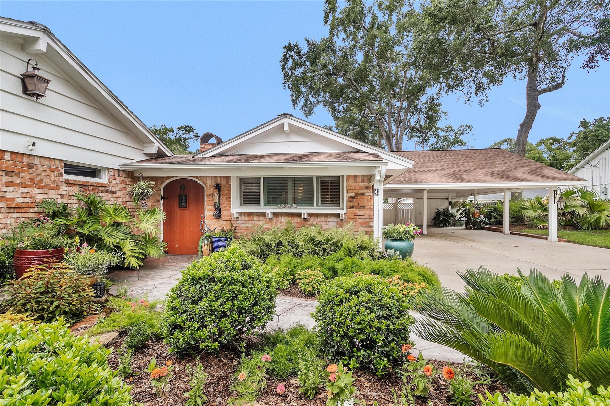 3 Fairway Drive