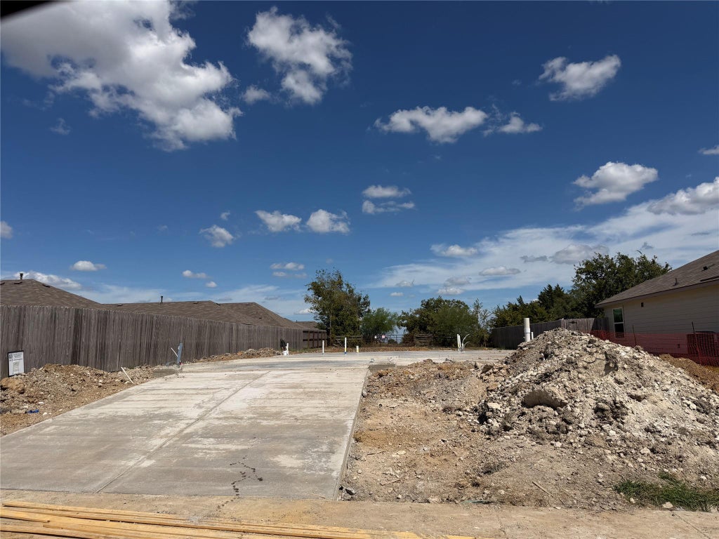 Photo of 1616 Navarro Drive, Brenham, TX 77833 (MLS # 38130302)
