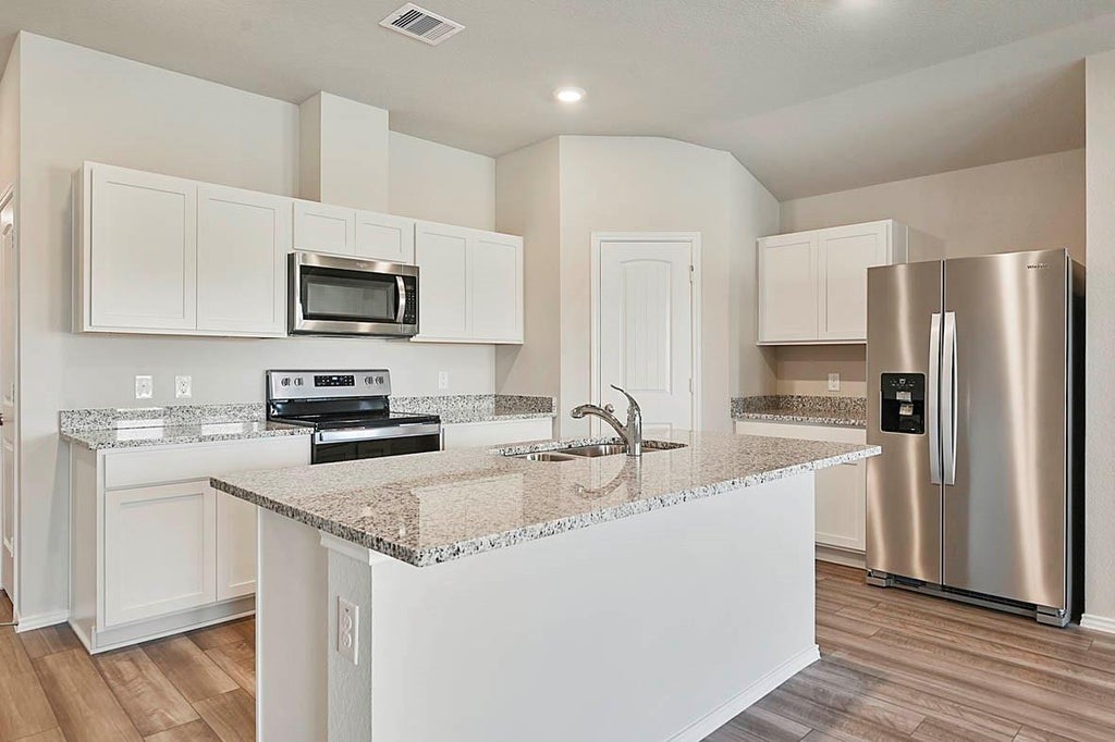 Photo of 1616 Navarro Drive, Brenham, TX 77833 (MLS # 38130302)