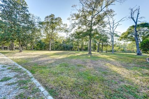Tiny photo for 25869 Magnolia Drive, Splendora, TX 77372 (MLS # 32766739)