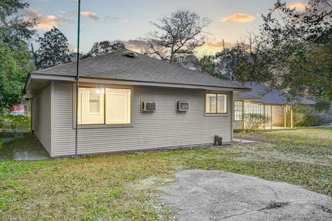 Tiny photo for 25869 Magnolia Drive, Splendora, TX 77372 (MLS # 32766739)