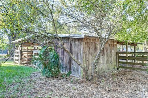 Tiny photo for 25869 Magnolia Drive, Splendora, TX 77372 (MLS # 32766739)