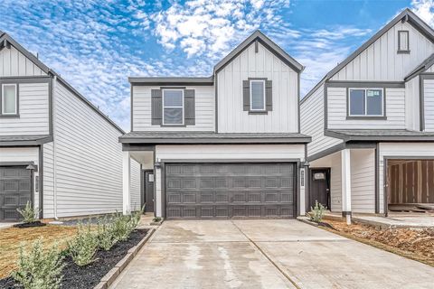 Photo of 3012 Skyline Mesa Drive, Houston, TX 77047 (MLS # 2843791) Photo of 3012 Skyline Mesa Drive, Houston, TX 77047 (MLS # 2843791)