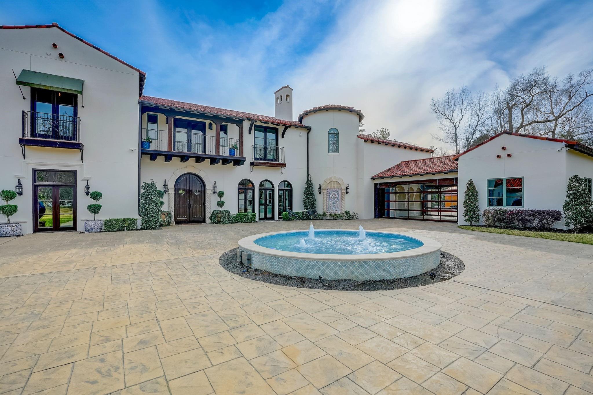 7519 Red Bay Circle