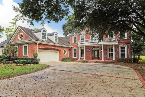Photo of 16006 Piney Links, Houston, TX 77068 (MLS # 10795267)