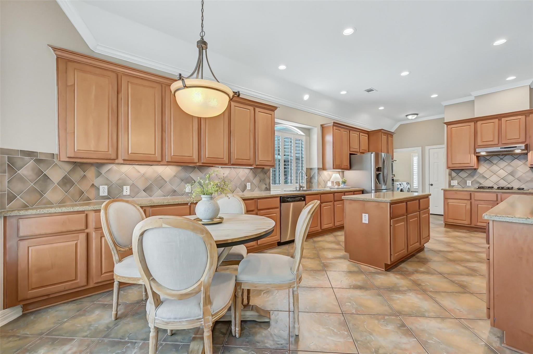 1813 Sandy Lake Drive