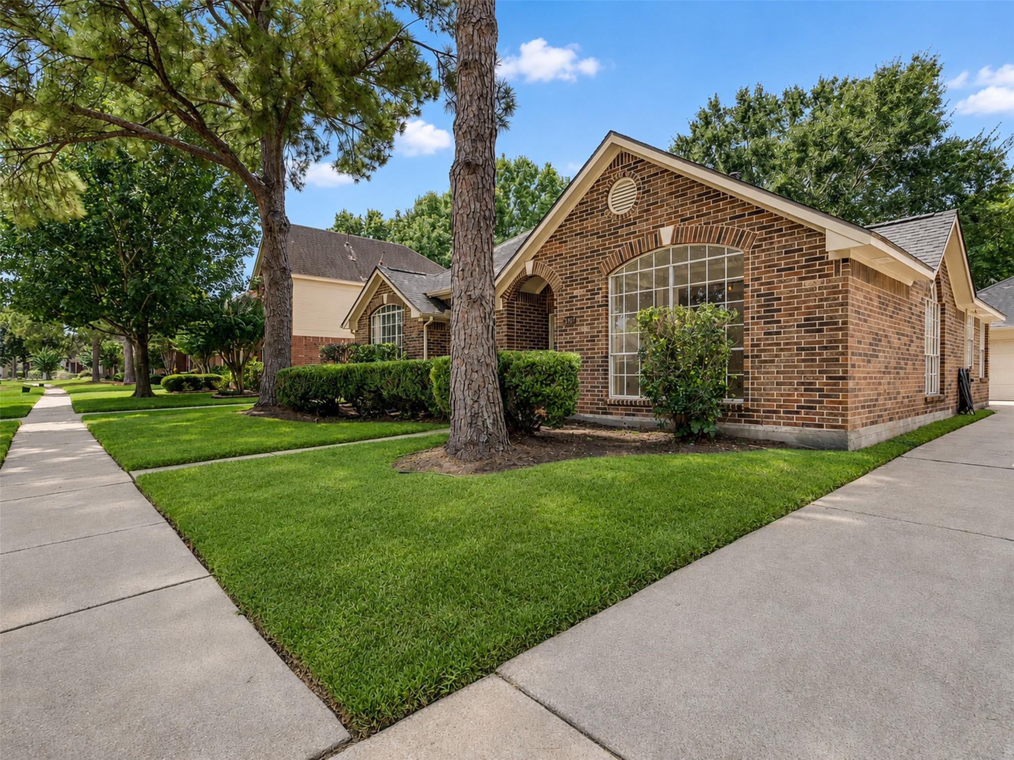 3407 Magnolia Trail