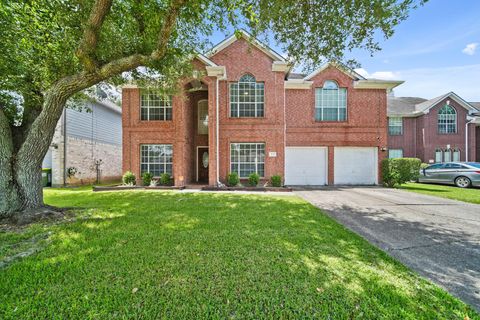 Photo of 3530 Chatwood Dr, Pearland, TX 77584 (MLS # 79887984)