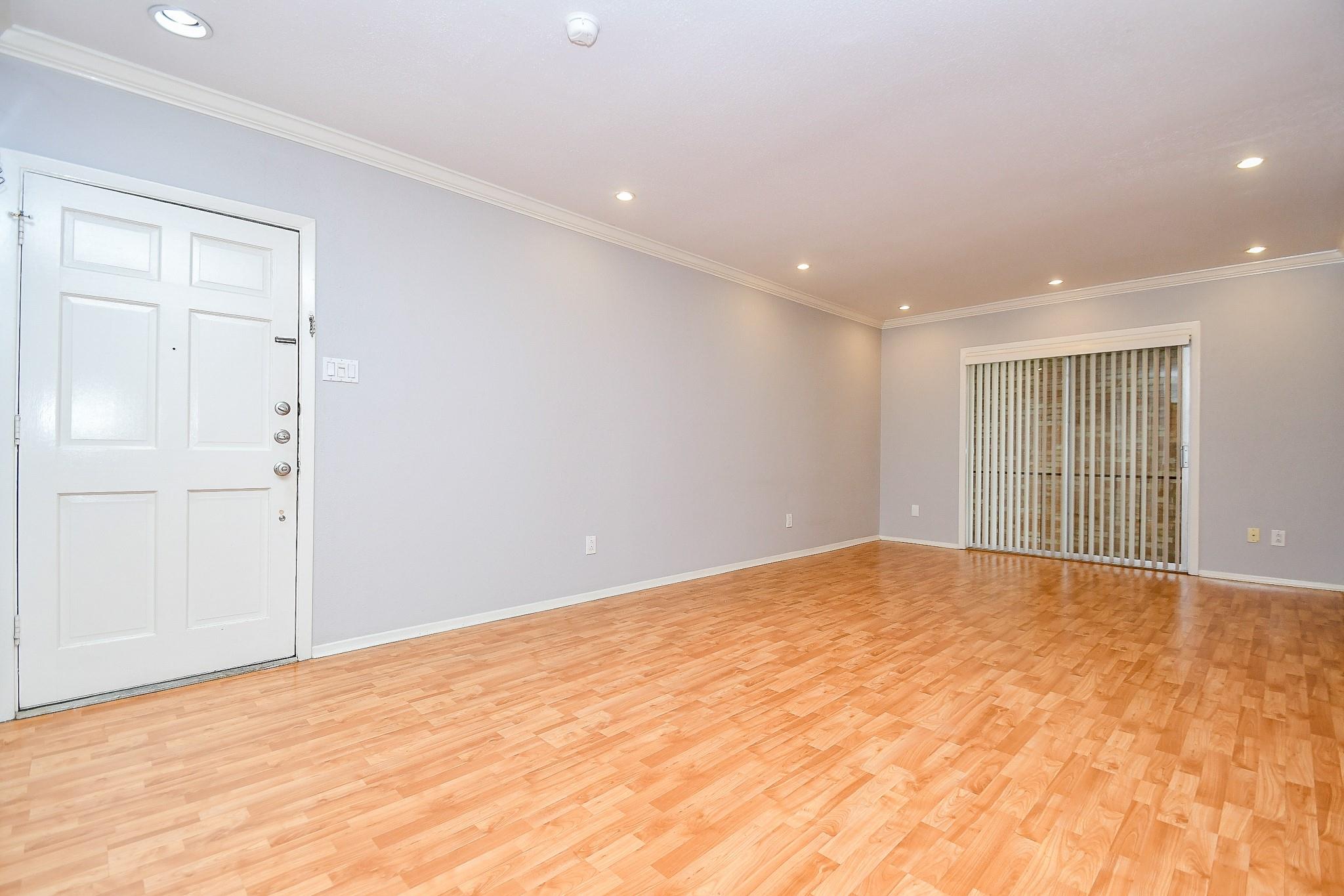 Houston, Texas 77063, United States, 1 Bedroom Bedrooms, ,1 BathroomBathrooms,Residential,Active,216179