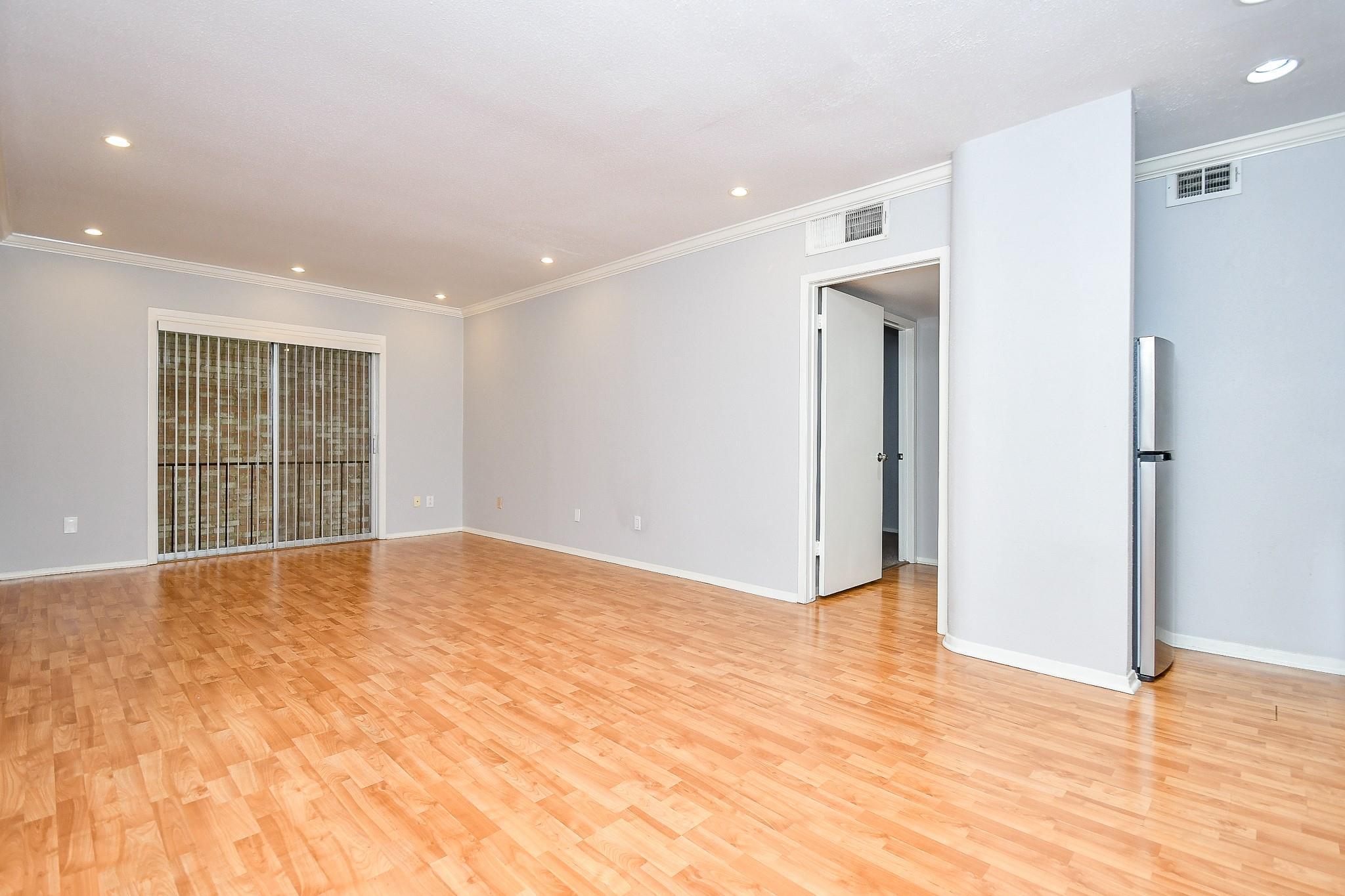 Houston, Texas 77063, United States, 1 Bedroom Bedrooms, ,1 BathroomBathrooms,Residential,Active,216179