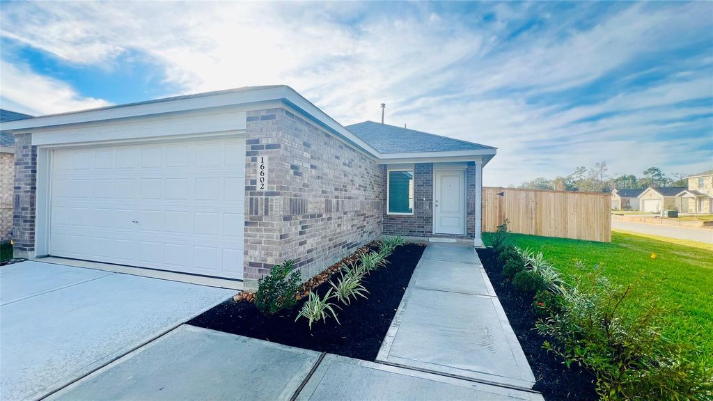 Photo of 16602 Trembling Aspen Lane Ln, New Caney, TX 77357 (MLS # 72133411)