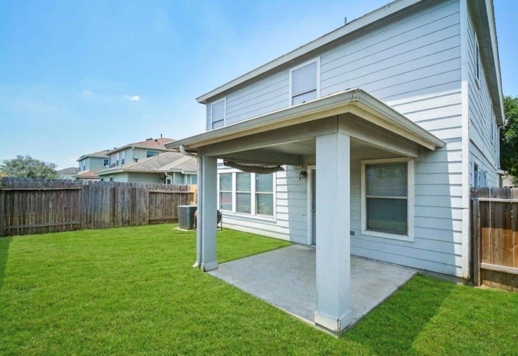 Photo of 326 Remington Ridge Drive, Houston, TX 77073 (MLS # 901725)
