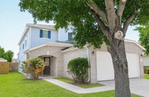 Homes For Sale - 326 Remington Ridge Drive<br/> Houston, TX 77073