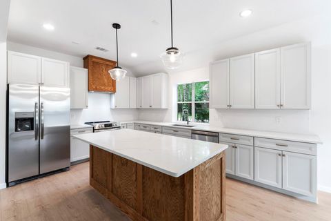 Photo of 54 Legend Mill Court, The Woodlands, TX 77382 (MLS # 17491158)