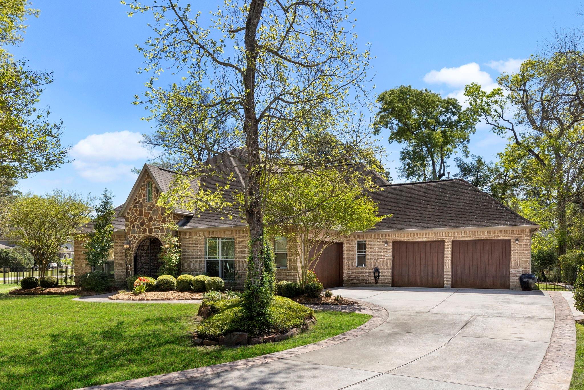 27210 Cass Court