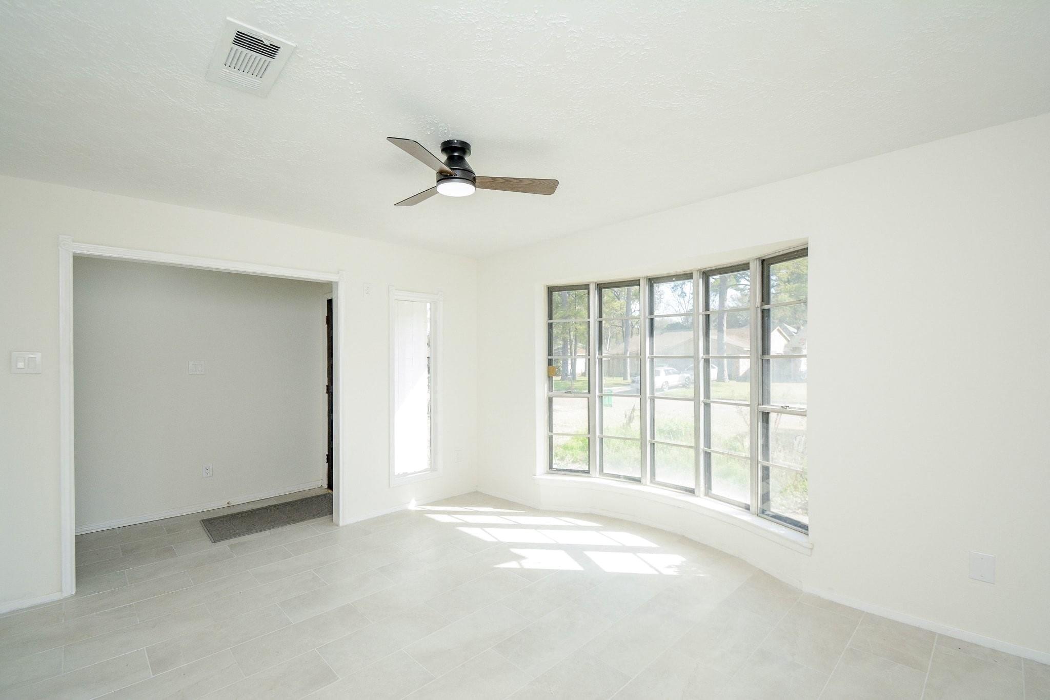 4307 Sloangate Drive