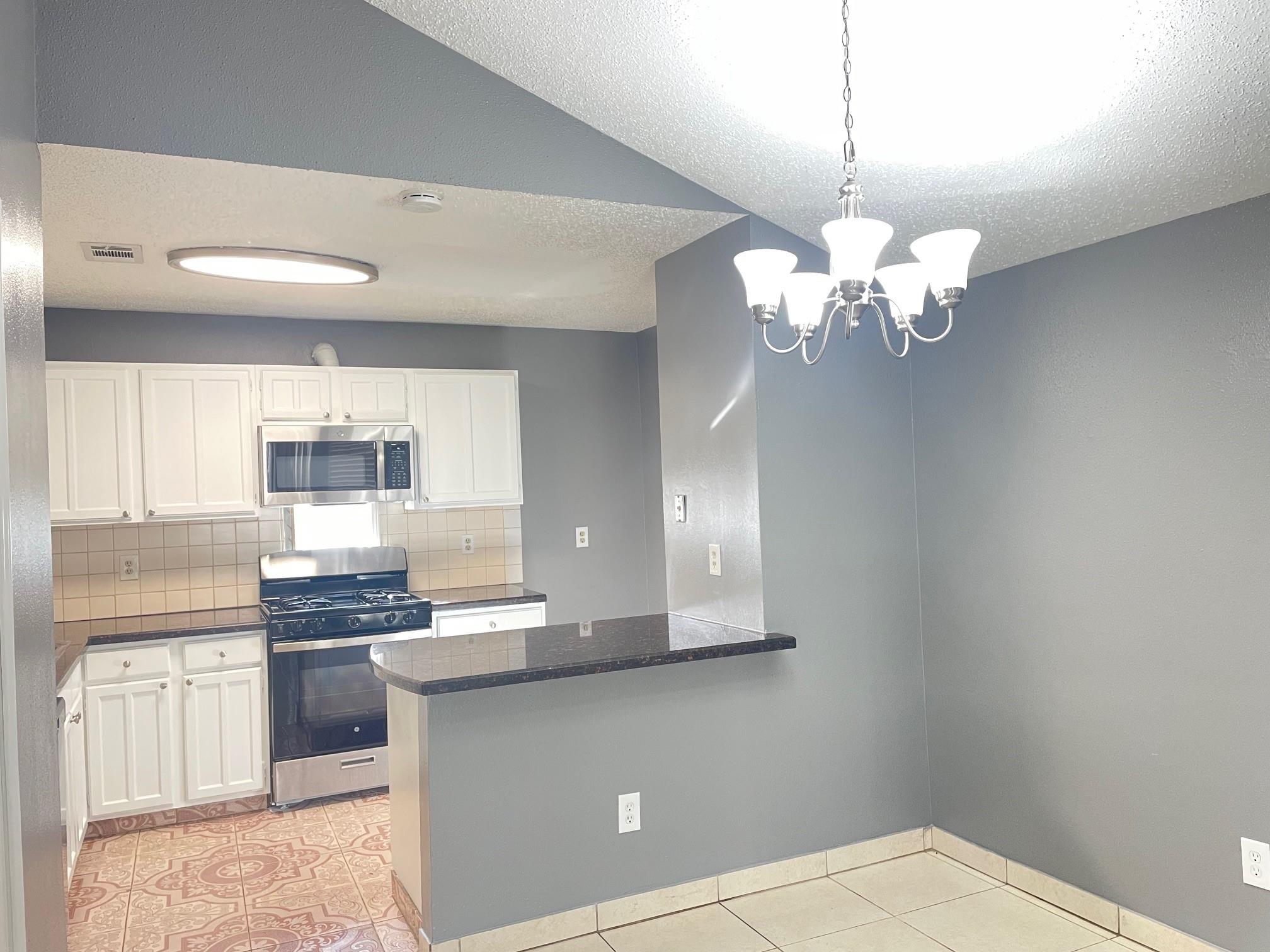 15807 Beechnut Street