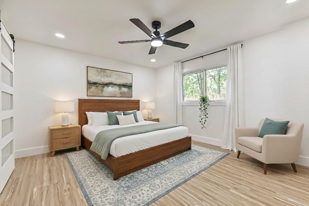 Photo of 5818 Beldart Street, Houston, TX 77033 (MLS # 84615278)