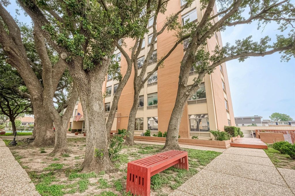 Photo of 7520 Hornwood Drive #906, Houston, TX 77036 (MLS # 94869423)