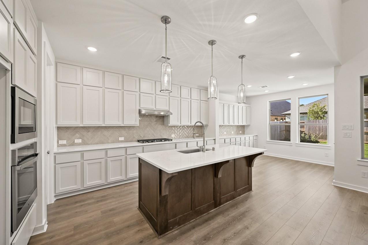 12307 Palmetto Drive