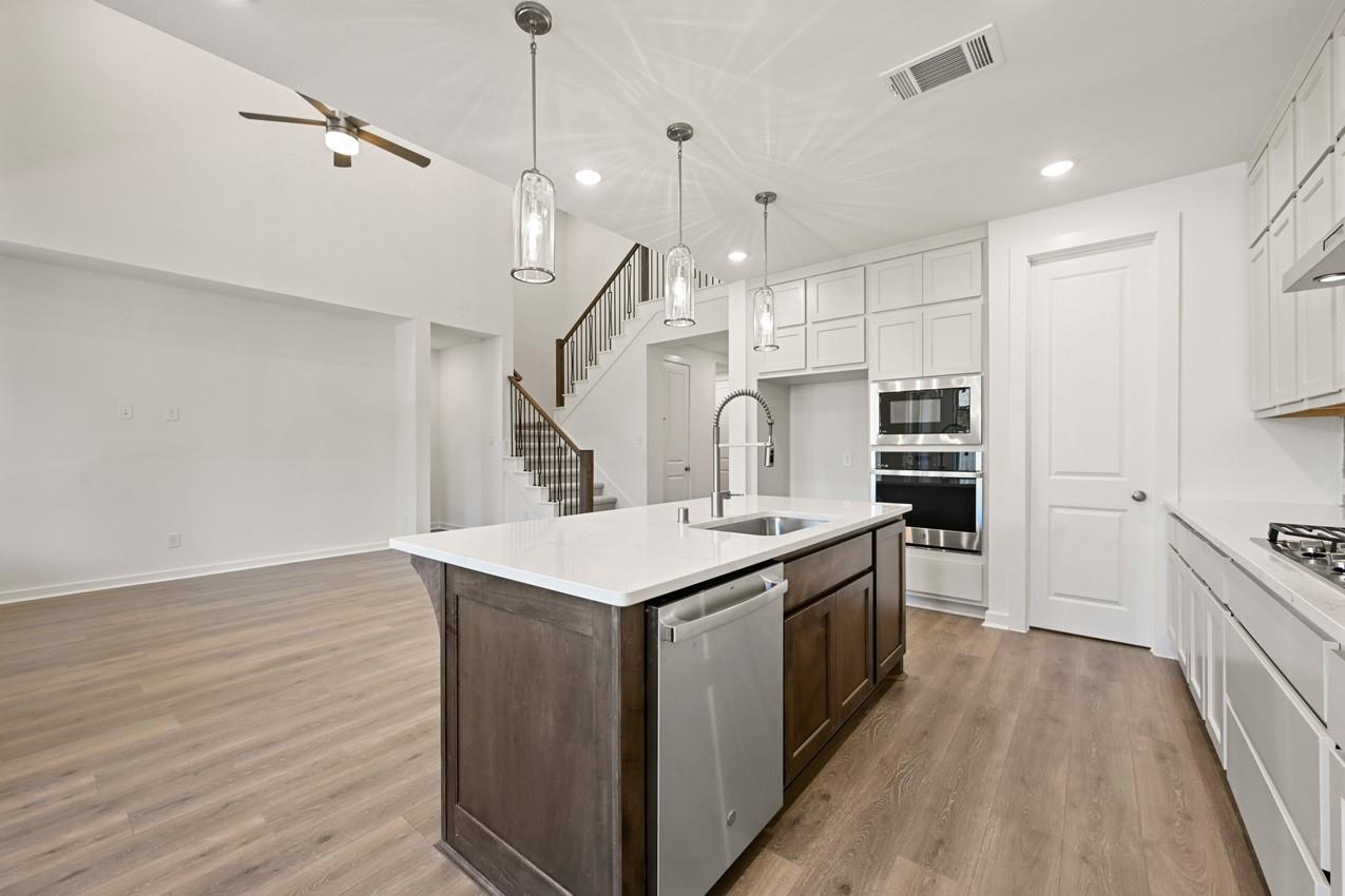 12307 Palmetto Drive