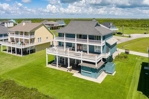 Photo of 4044 Biscayne Beach Road, Port Bolivar, TX 77650 (MLS # 96271838)