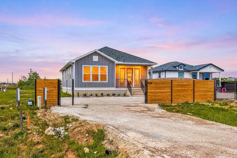 Photo of 625 Road 5704, Cleveland, TX 77327 (MLS # 77374435)