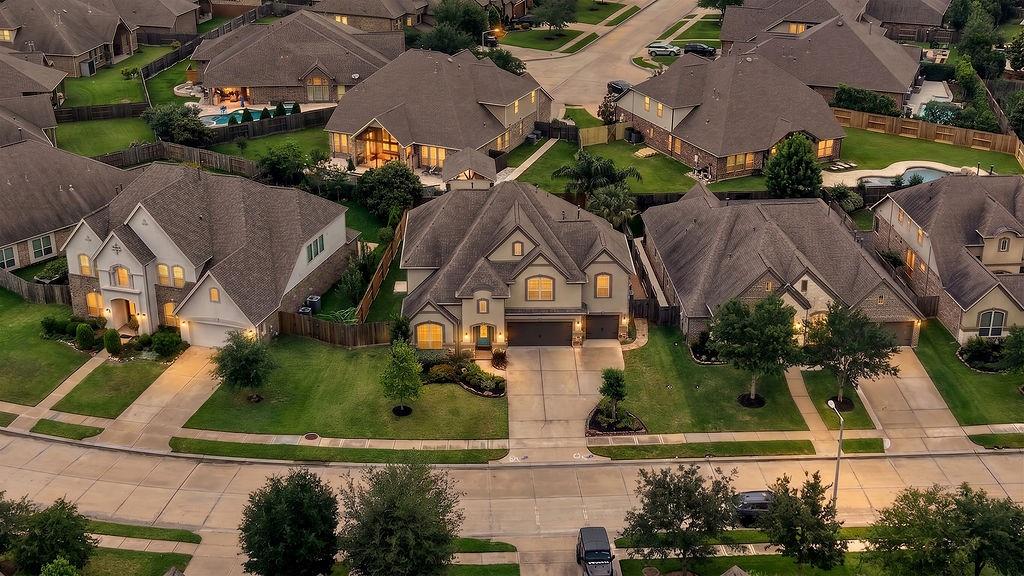 2513 Royal Field Lane