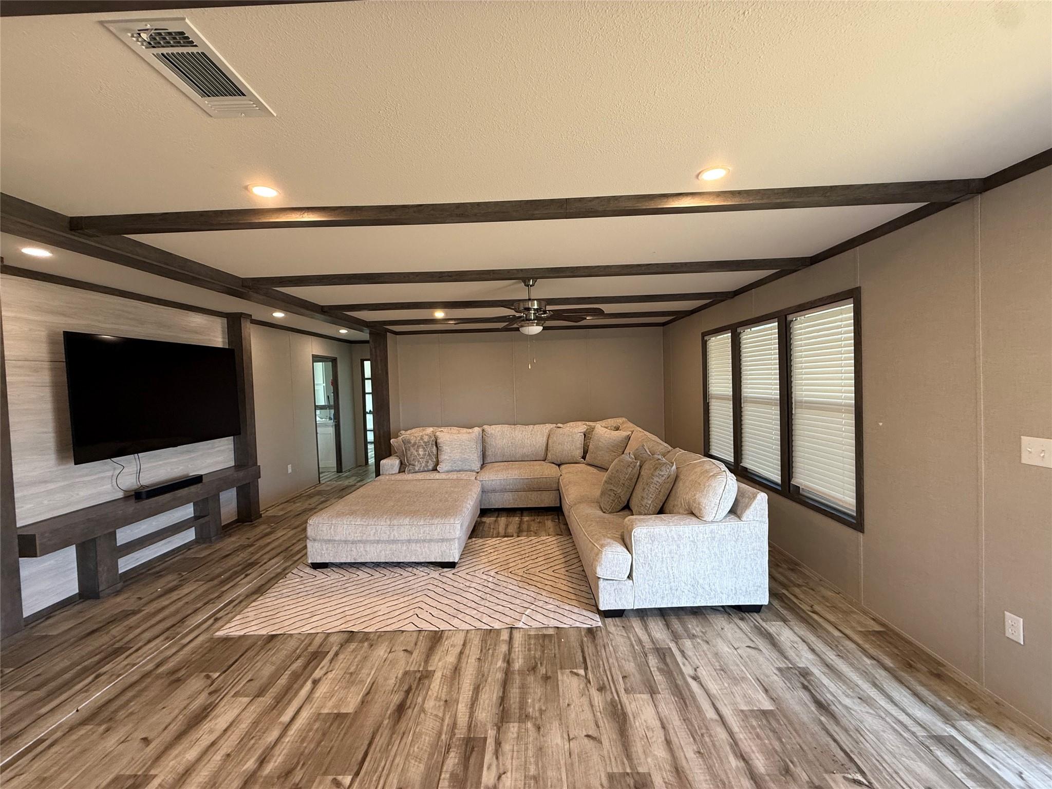 421 Bower Lane