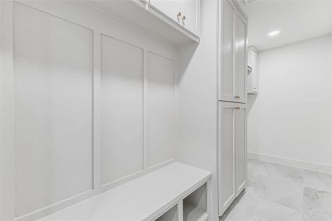 Tiny photo for 1803 Seaspray Court, Houston, TX 77008 (MLS # 11240047)