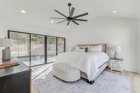 Tiny photo for 1803 Seaspray Court, Houston, TX 77008 (MLS # 11240047)