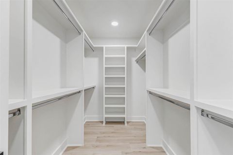 Tiny photo for 1803 Seaspray Court, Houston, TX 77008 (MLS # 11240047)