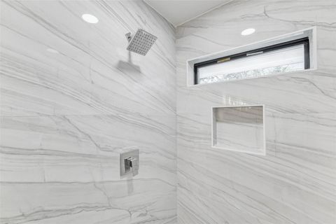 Tiny photo for 1803 Seaspray Court, Houston, TX 77008 (MLS # 11240047)