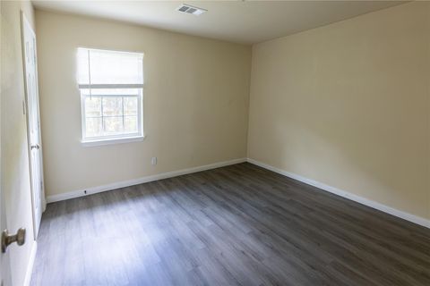 Tiny photo for 4942 Bataan Road, Houston, TX 77033 (MLS # 10630410)