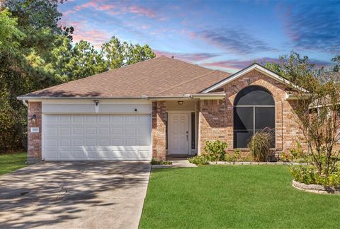Photo of 12501 Falls Court, Willis, TX 77318 (MLS # 10577169)