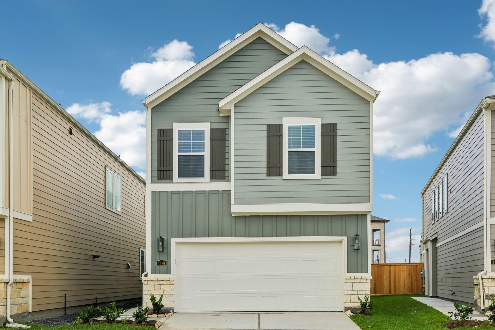 1139 Cedar Place Lane