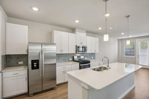 Photo of 1139 Cedar Place Lane, Missouri City, TX 77459 (MLS # 84942731)