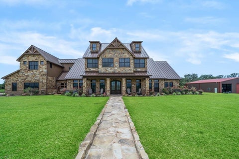 Photo of 1911 County Road 370, El Campo, TX 77437 (MLS # 45557013)