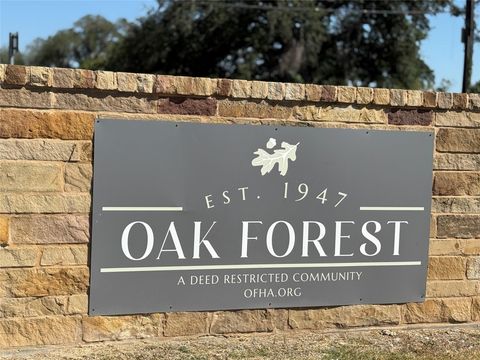 Tiny photo for 5106 De Lange Lane, Houston, TX 77092 (MLS # 45337388)