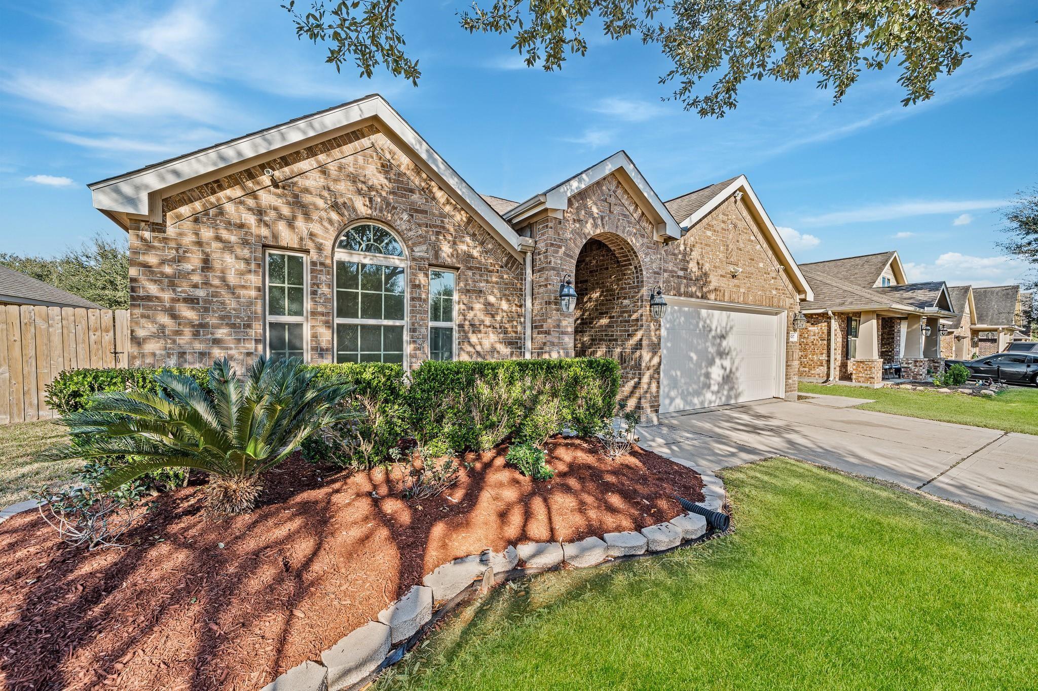 6707 Ashland Terrace Lane