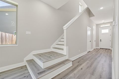 Tiny photo for 4902 Wunder Way, Houston, TX 77069 (MLS # 93951210)