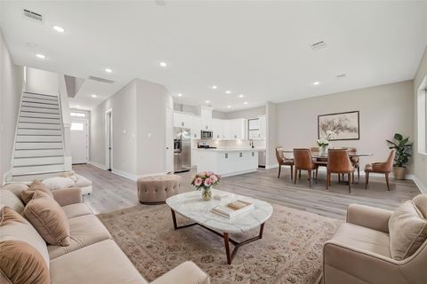 Tiny photo for 4902 Wunder Way, Houston, TX 77069 (MLS # 93951210)