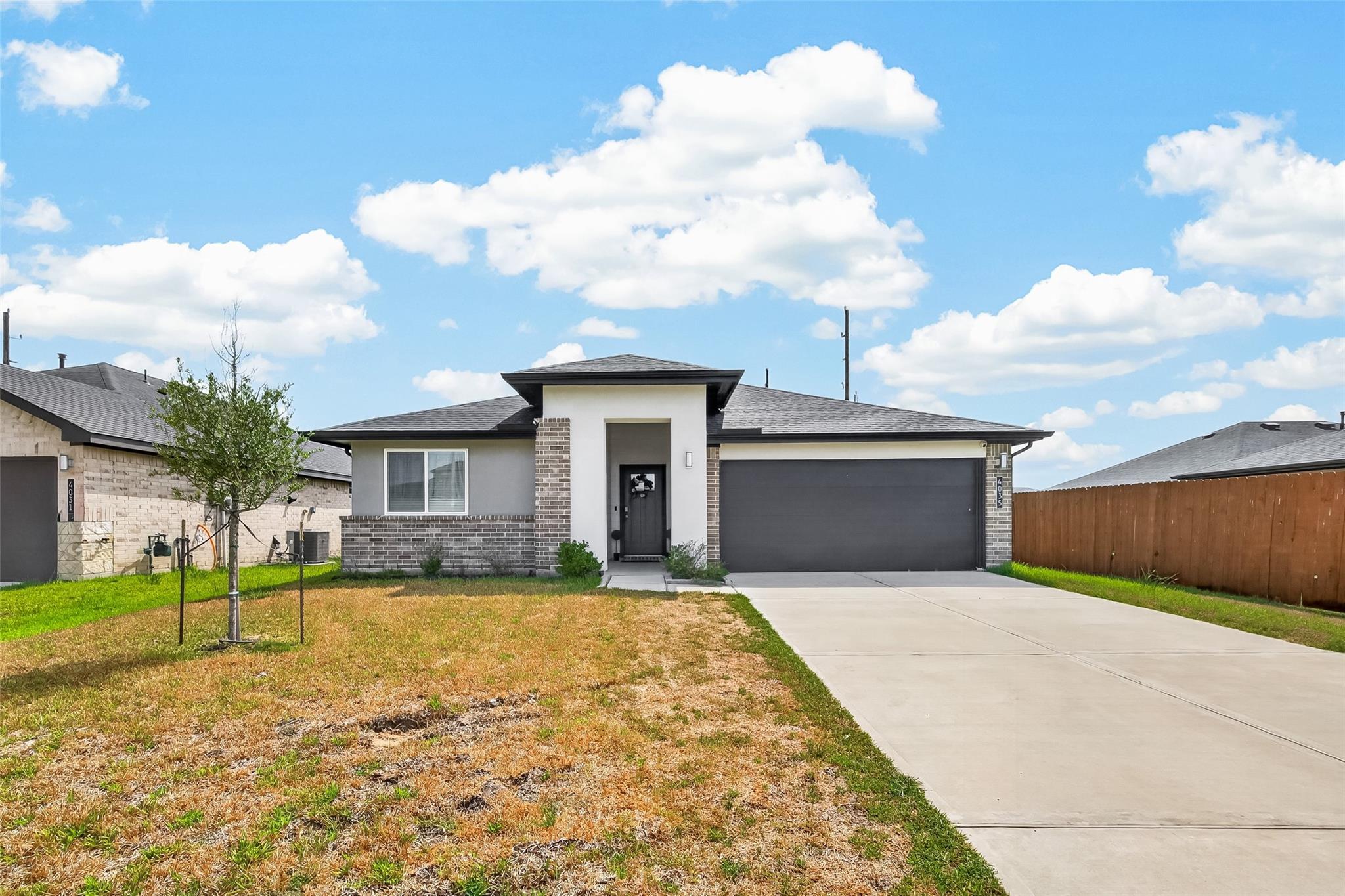 4035 Pierce Place Lane