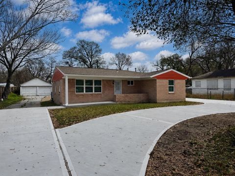 Photo of 4127 Colgate Street, Houston, TX 77087 (MLS # 4757405)