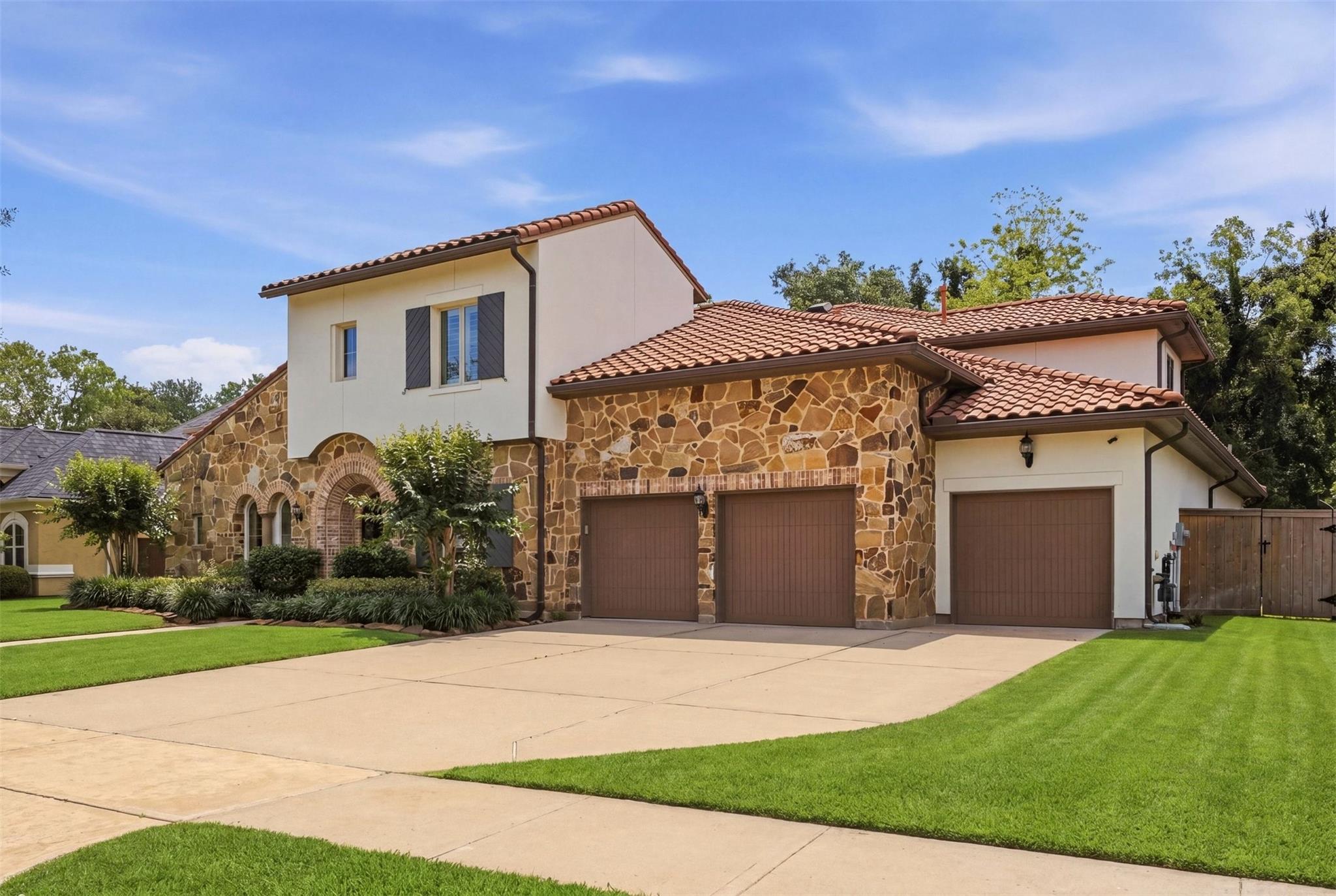 6139 Logan Creek Lane